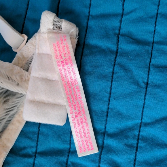 VS Pink Set of 2 Date Push-Up Bras - Picture 7 of 7